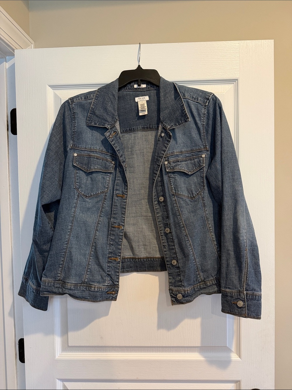 liz & co. Classic Medium Blue Jean Jacket